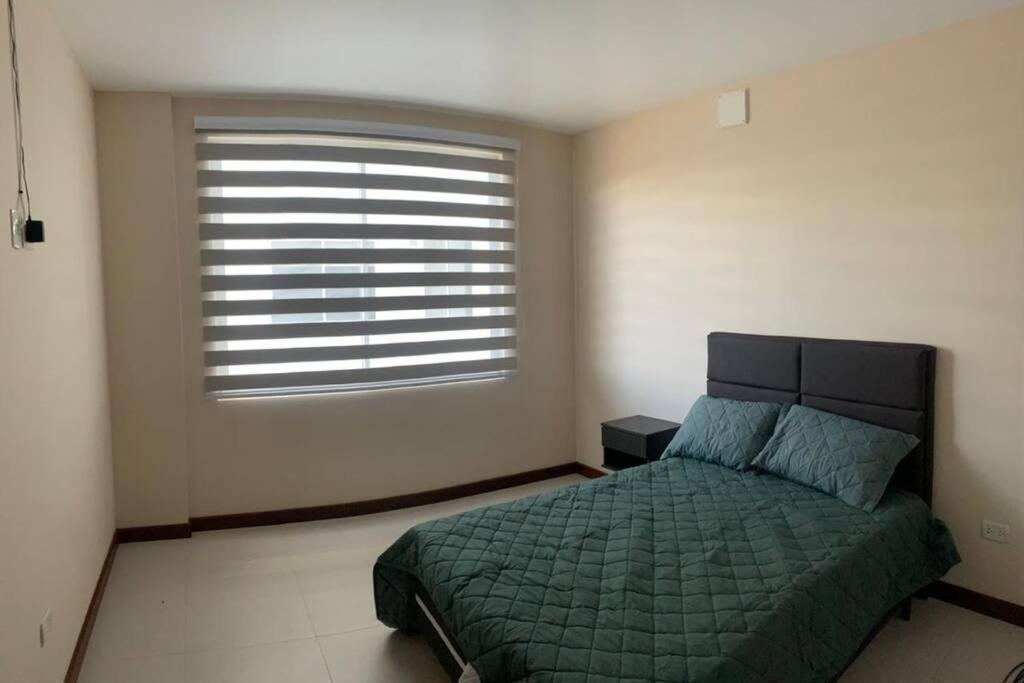 Lujoso Apartamento En Zona Exclusiva! Tarija Exterior foto